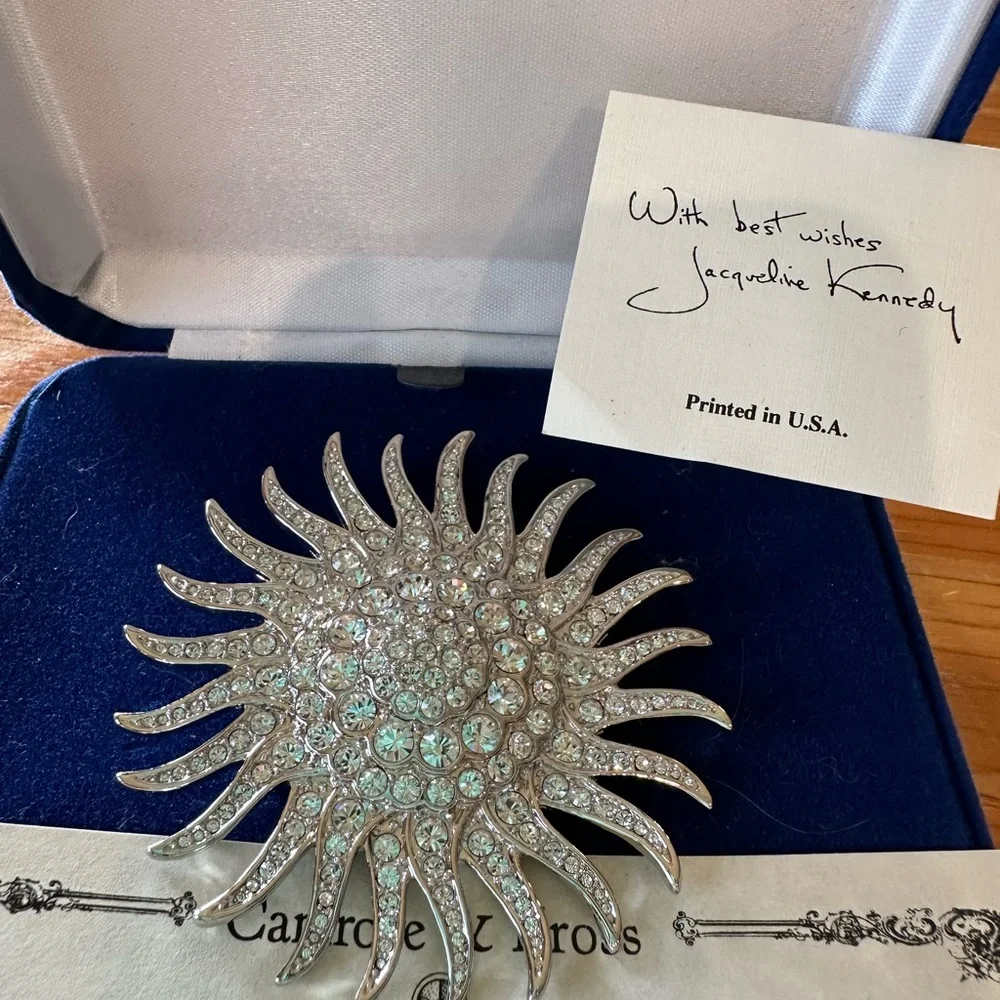 Camrose & Kross Silver Sunburst Crystal Brooch - Picture 3 of 4